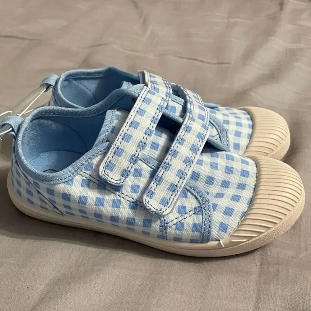 Cat & Jack size 11 Slip On Sneakers